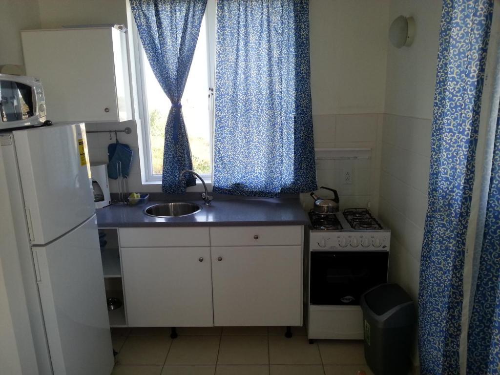 Orange Rembrandt Studio Apartments Willemstad Quarto foto